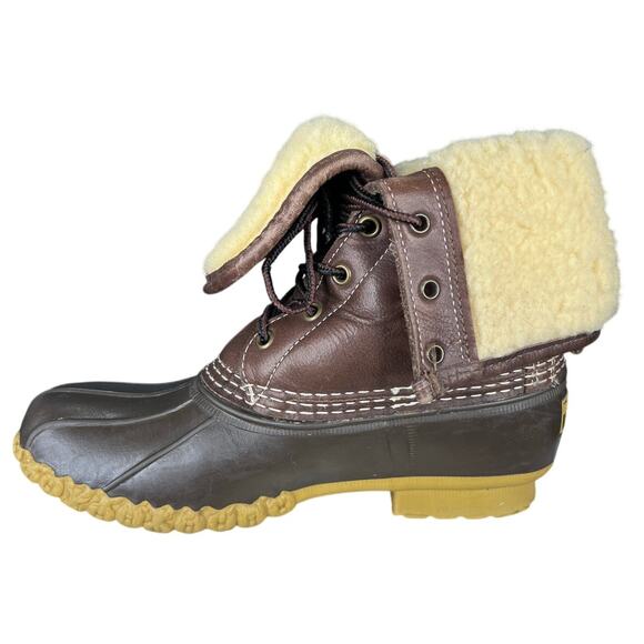 L.L. Bean Women's Shearling Lined Fold Down Brown Duck Boot Size US 6 - Picture 2 of 10